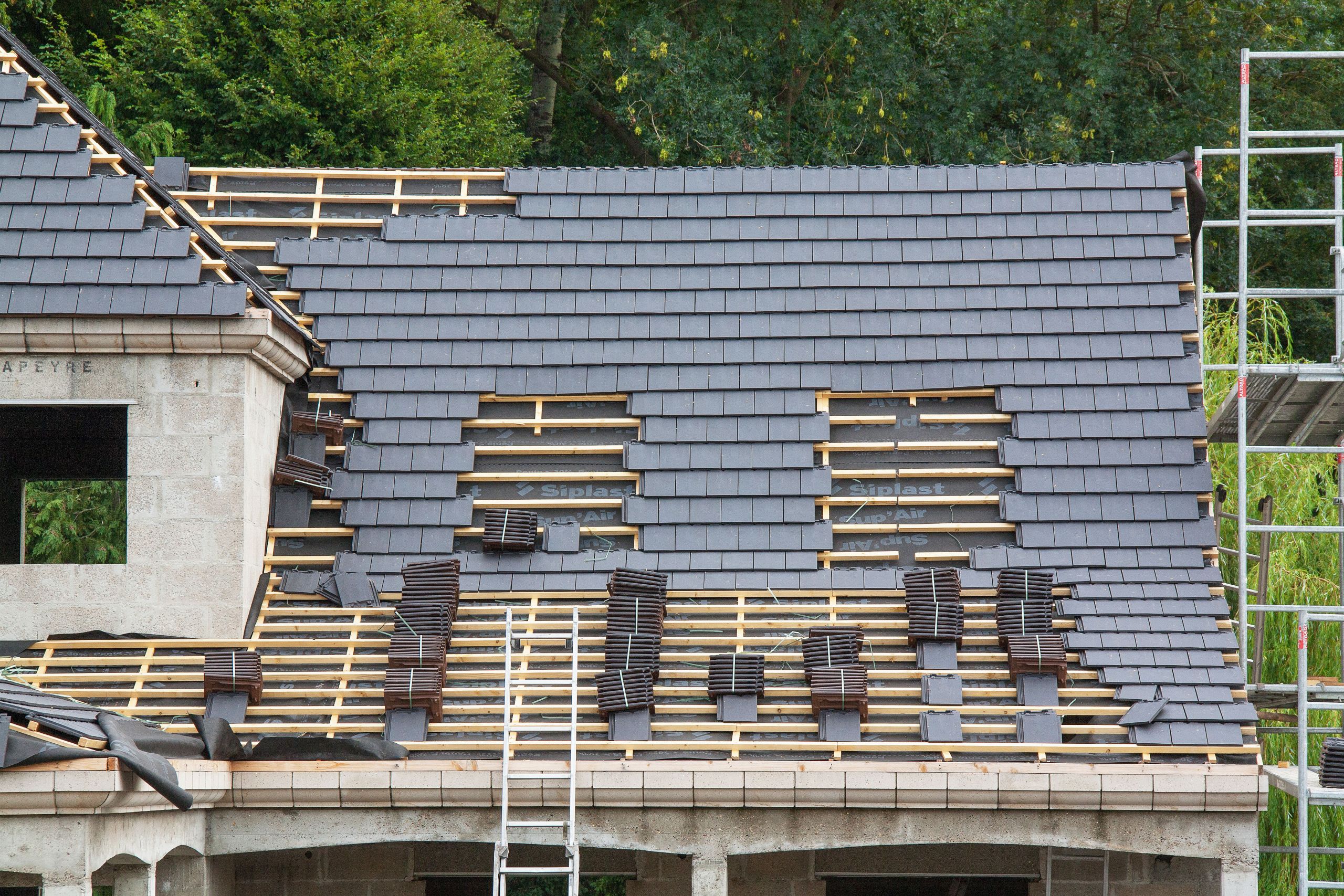 Rénovation et pose de toiture à Combrit Rénovation et pose de toiture à Combrit